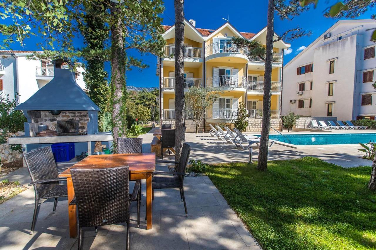 Apartments With A Swimming Pool Jadranovo, Crikvenica - 3238 Zewnętrze zdjęcie