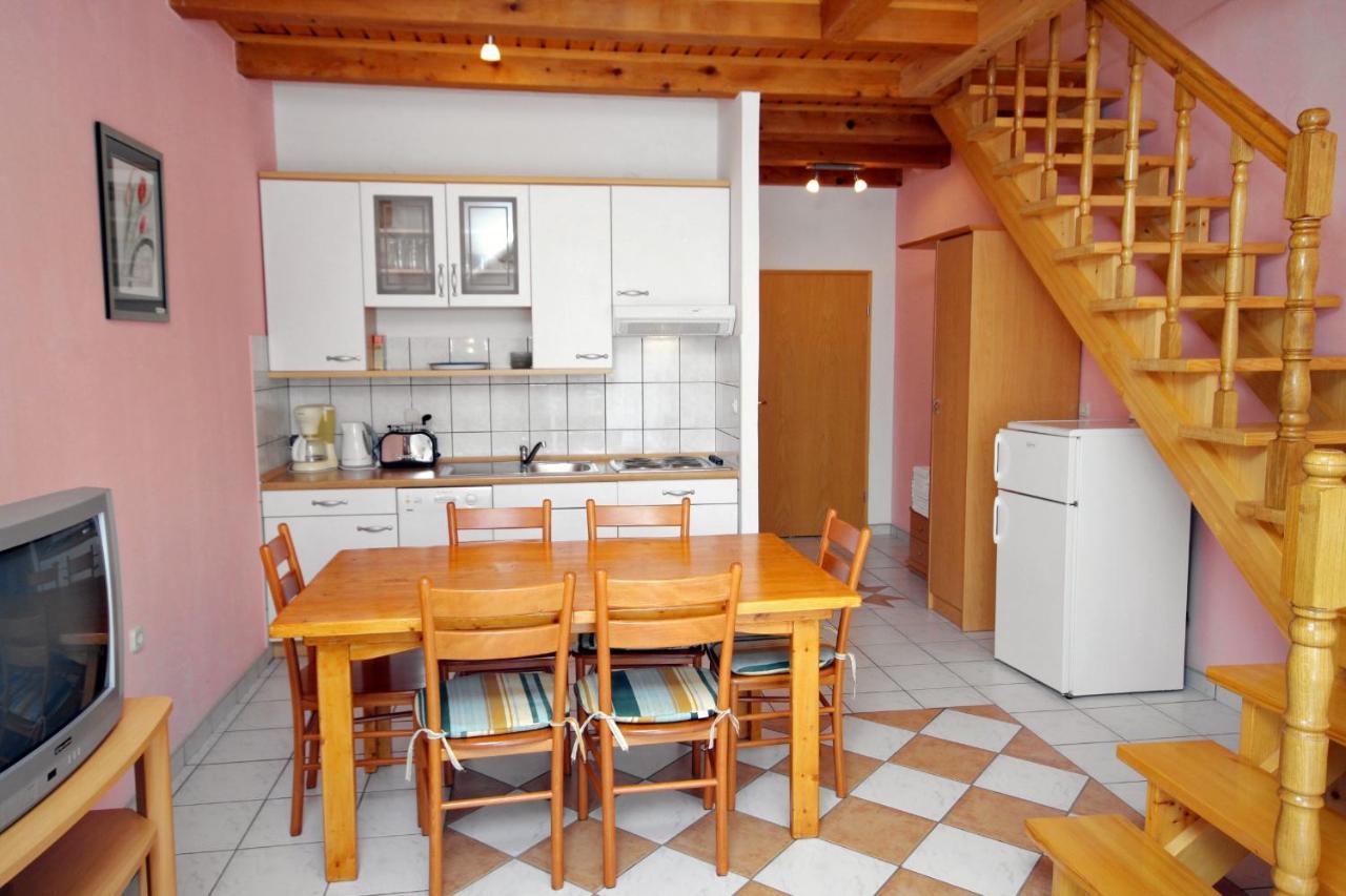 Apartments With A Swimming Pool Jadranovo, Crikvenica - 3238 Zewnętrze zdjęcie